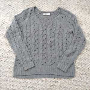 Abercrombie and Fitch Sweater, size S